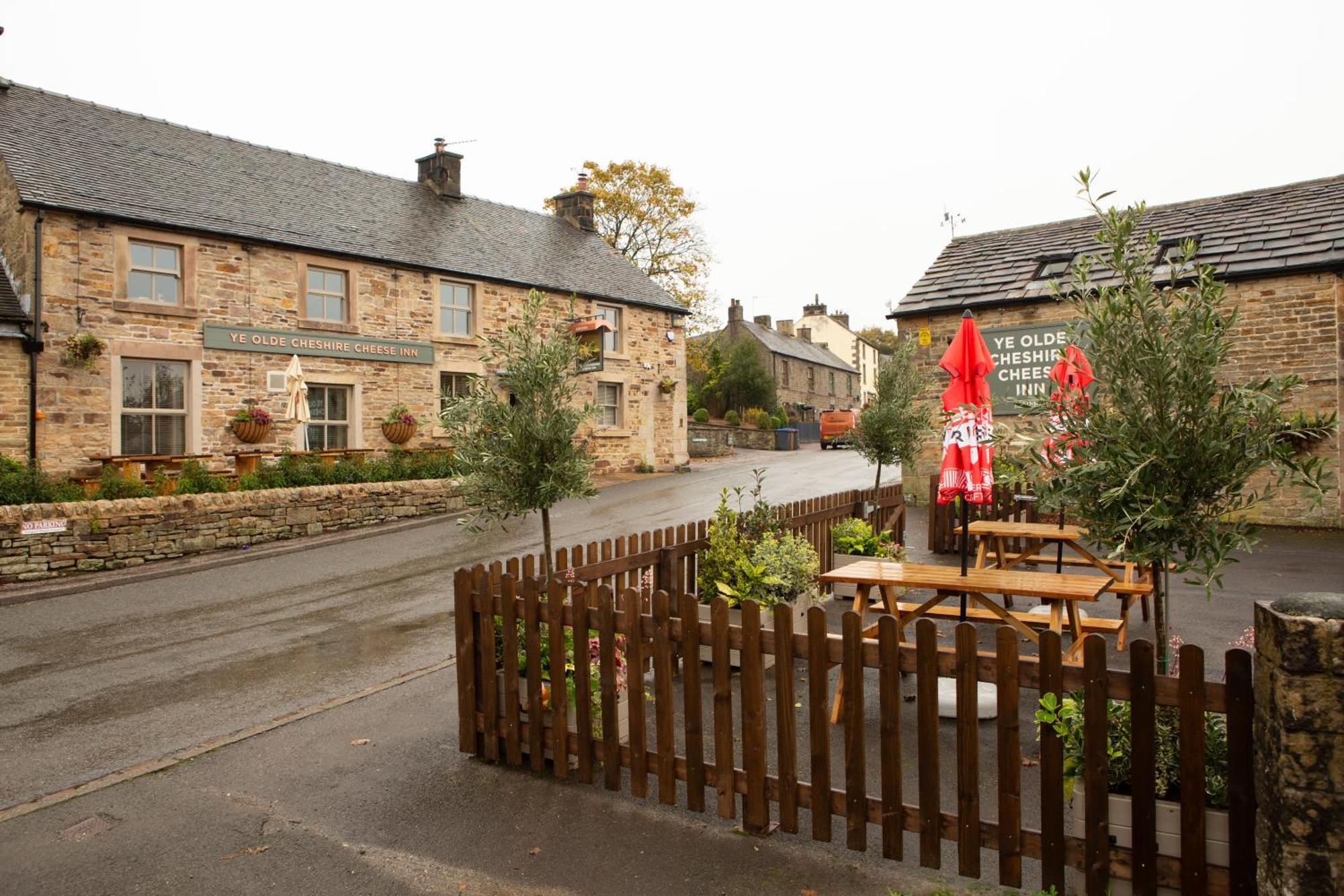 Ye Olde Cheshire Cheese Bed & Breakfast Longnor  ภายนอก รูปภาพ